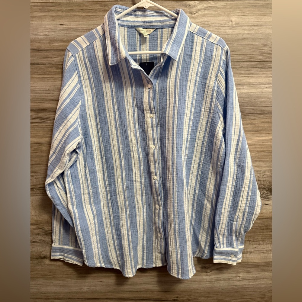 NWT Lucky Brand 100% cotton Striped Long Sleeve Button Up Split Back Gauzy Shirt